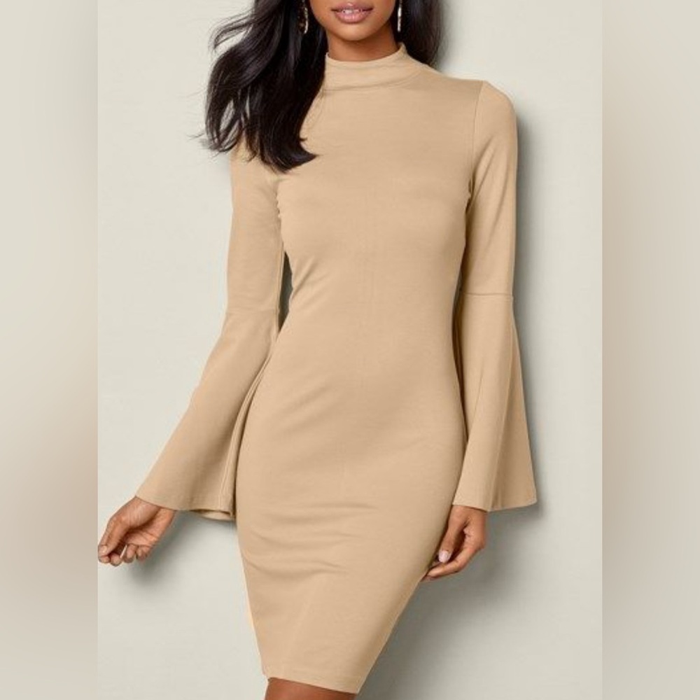 NWOT Bell sleeve mini dress